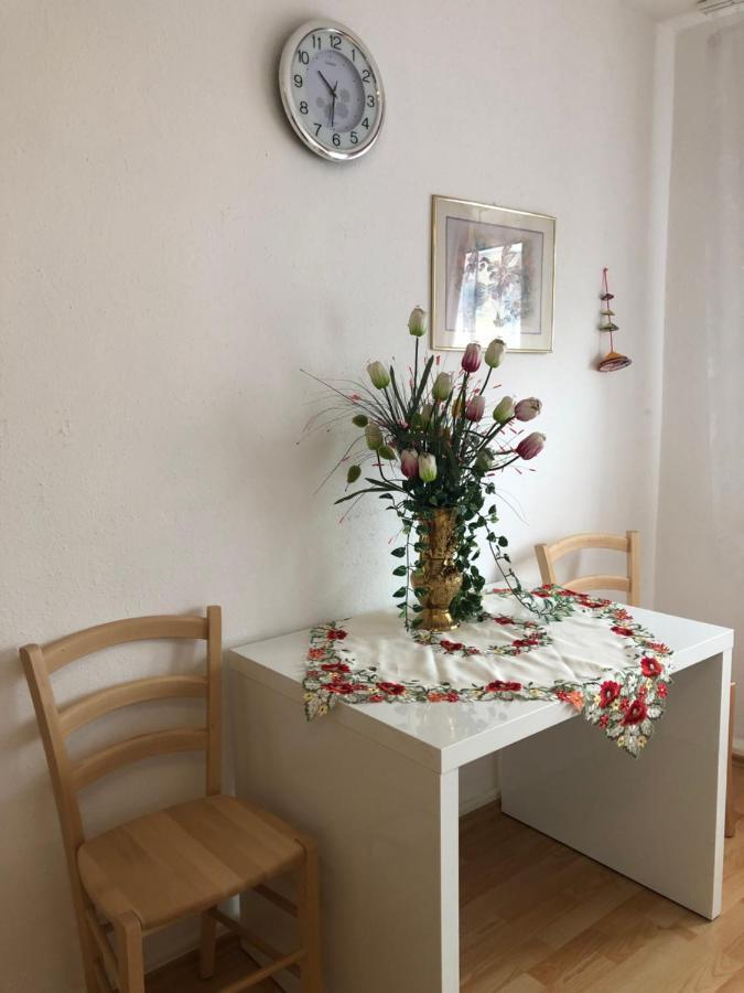 2 Privatzimmer , Dusche /Wc Nahe Koeln Frechen Exterior foto